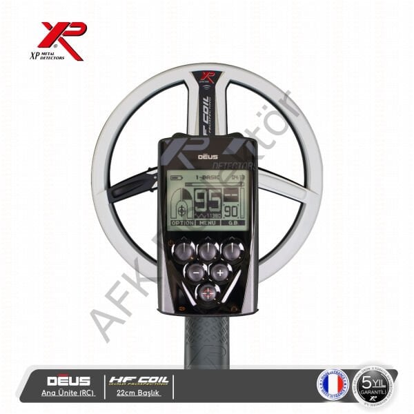 XP DEUS RC ana üniteli 22 cm HF başlıklı metal dedektörü önden görünüm